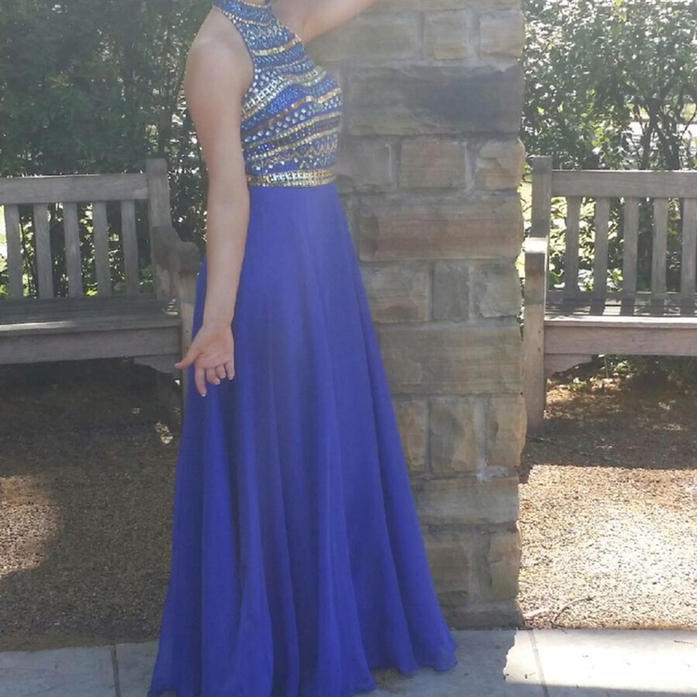 Jovani size 4 prom dress